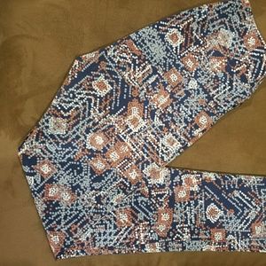 OS LulaRoe Leggings *NEVER WORN*